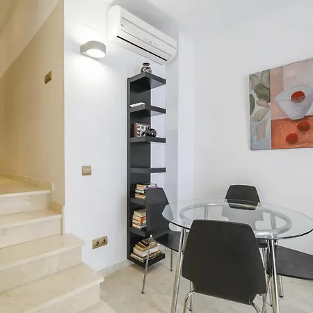 Torre Apartment *